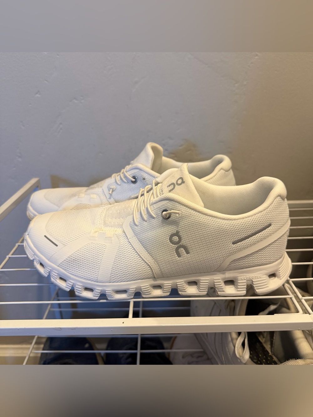 On Women's Cloud 5 Sneakers